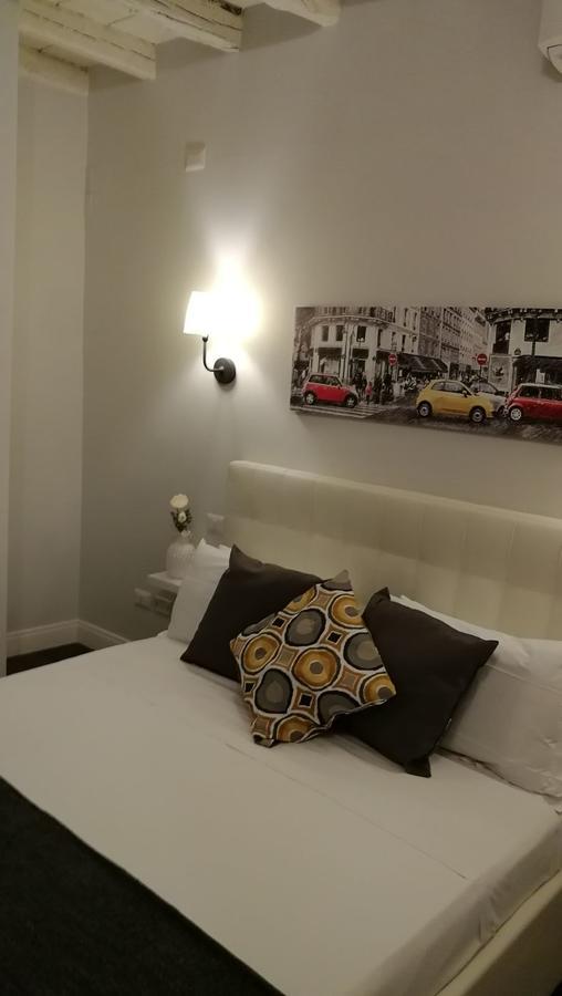 Relais Arco Della Pace Affittacamere Roma